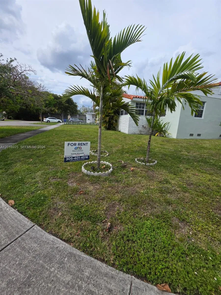 1611 Coral Gate Dr, Miami FL 33145