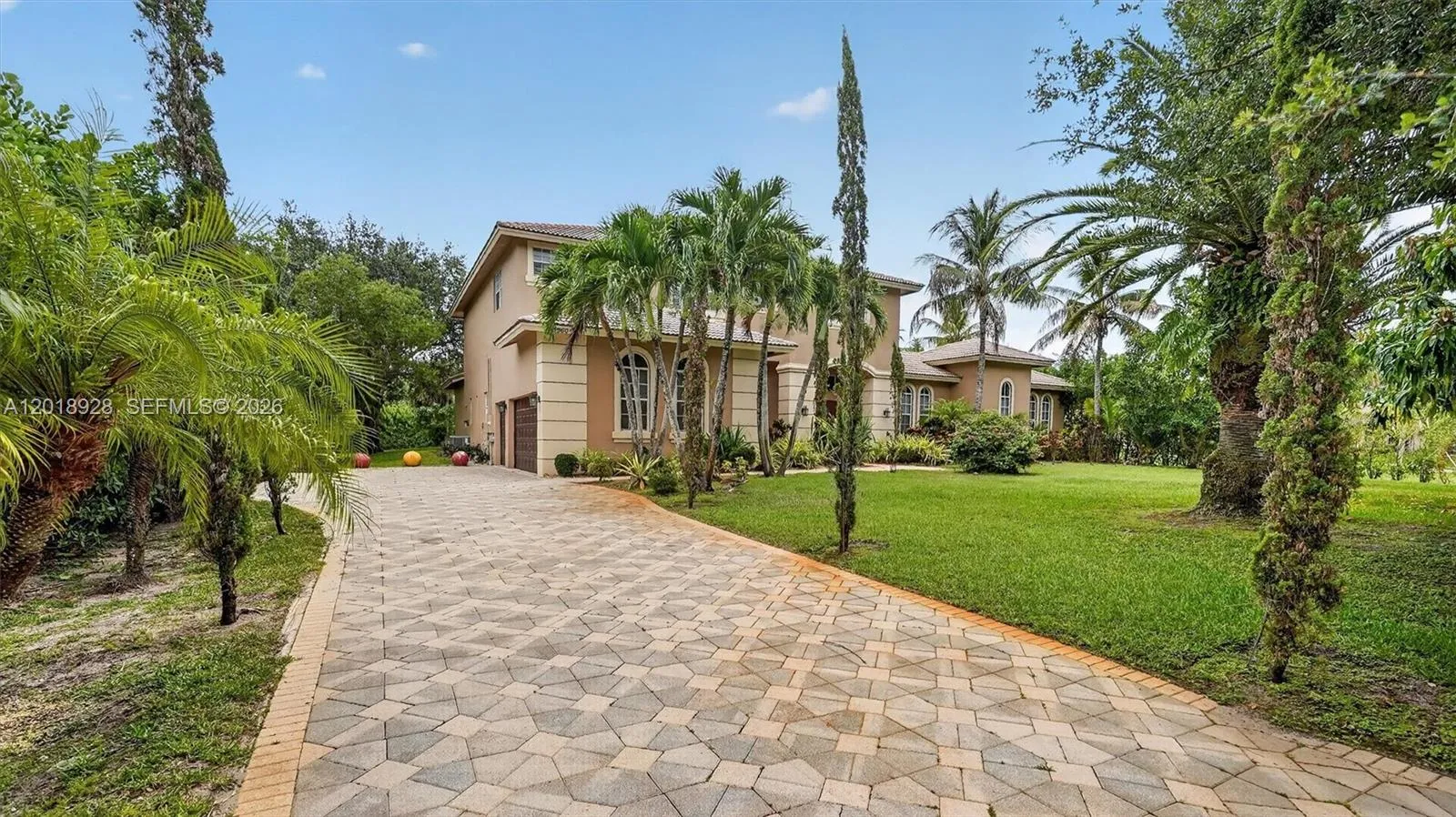 5960 NW 79th Way, Parkland FL 33067