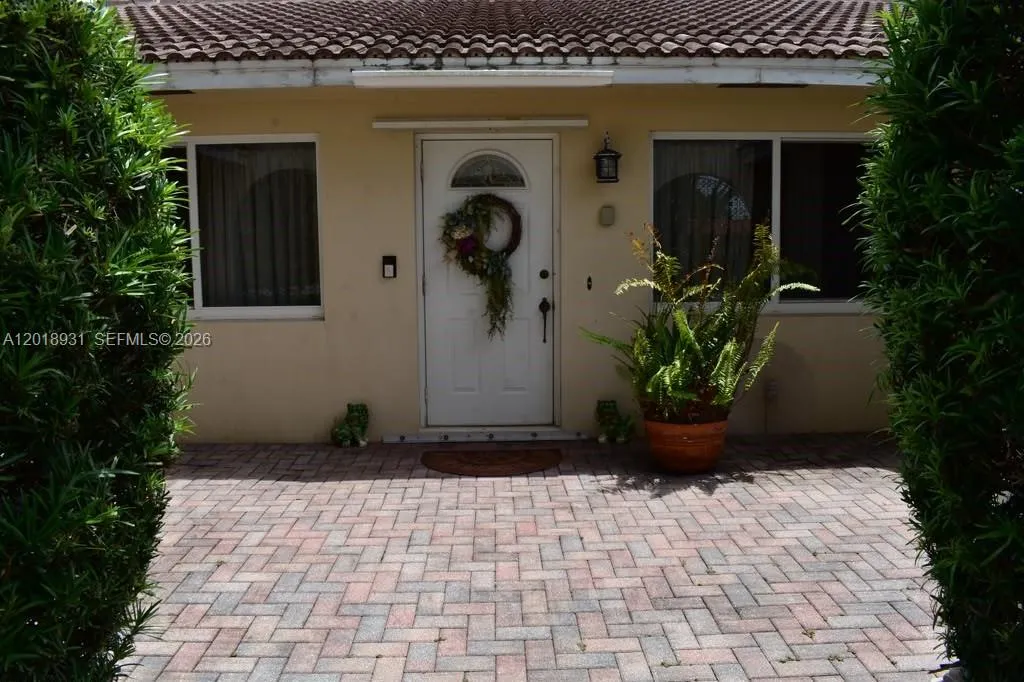 3634 Lowson Blvd, Delray Beach FL 33445