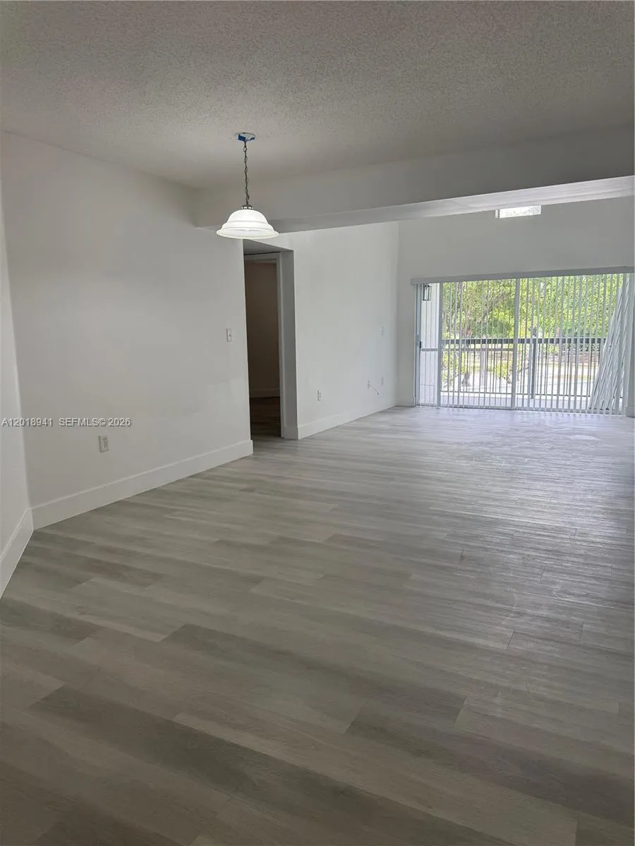 6296 NW 186th St # 205, Hialeah FL 33015
