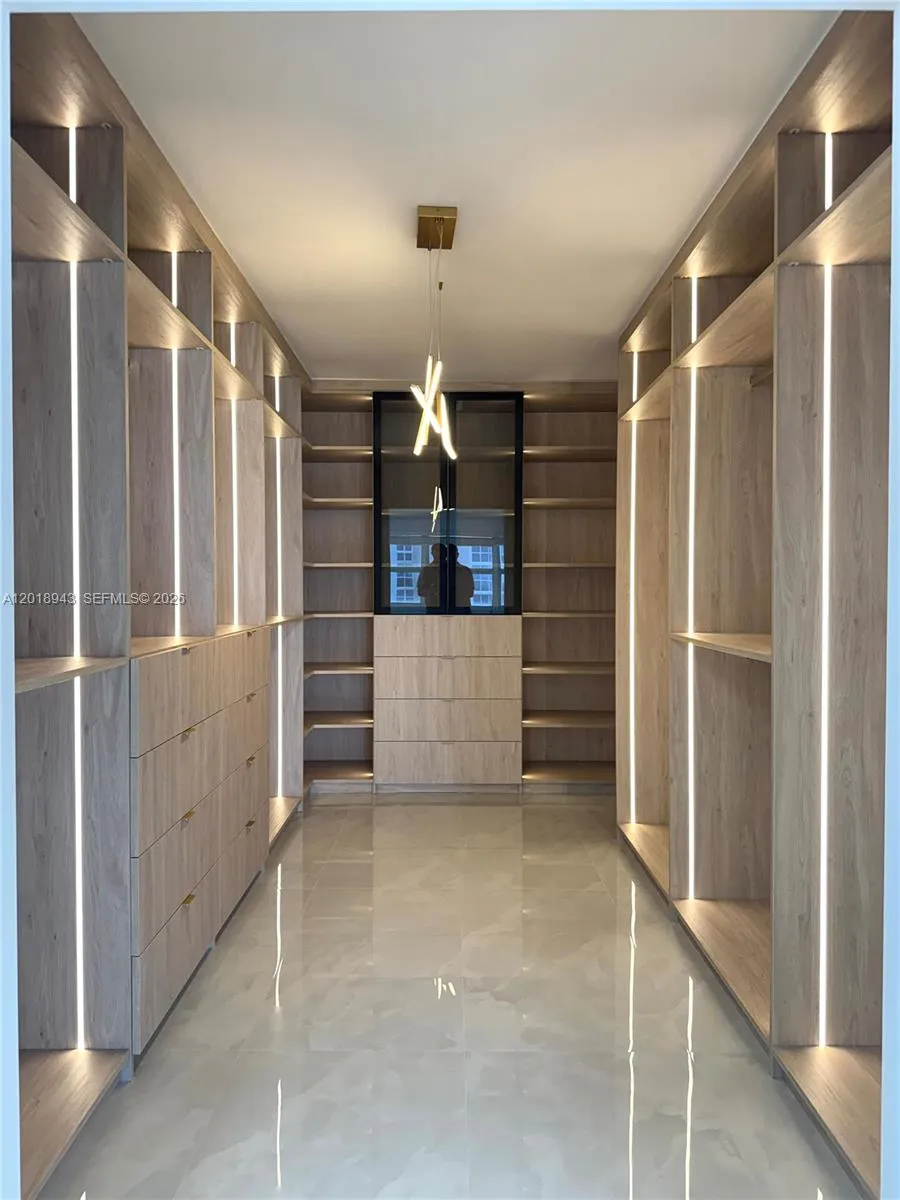 3400 Galt Ocean Dr # 702S, Fort Lauderdale FL 33308