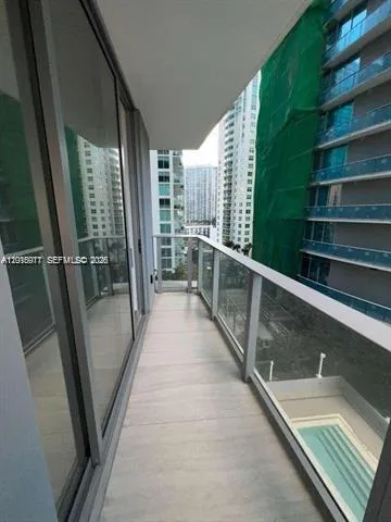 77 SE 5th St # 1704, Miami FL 33131