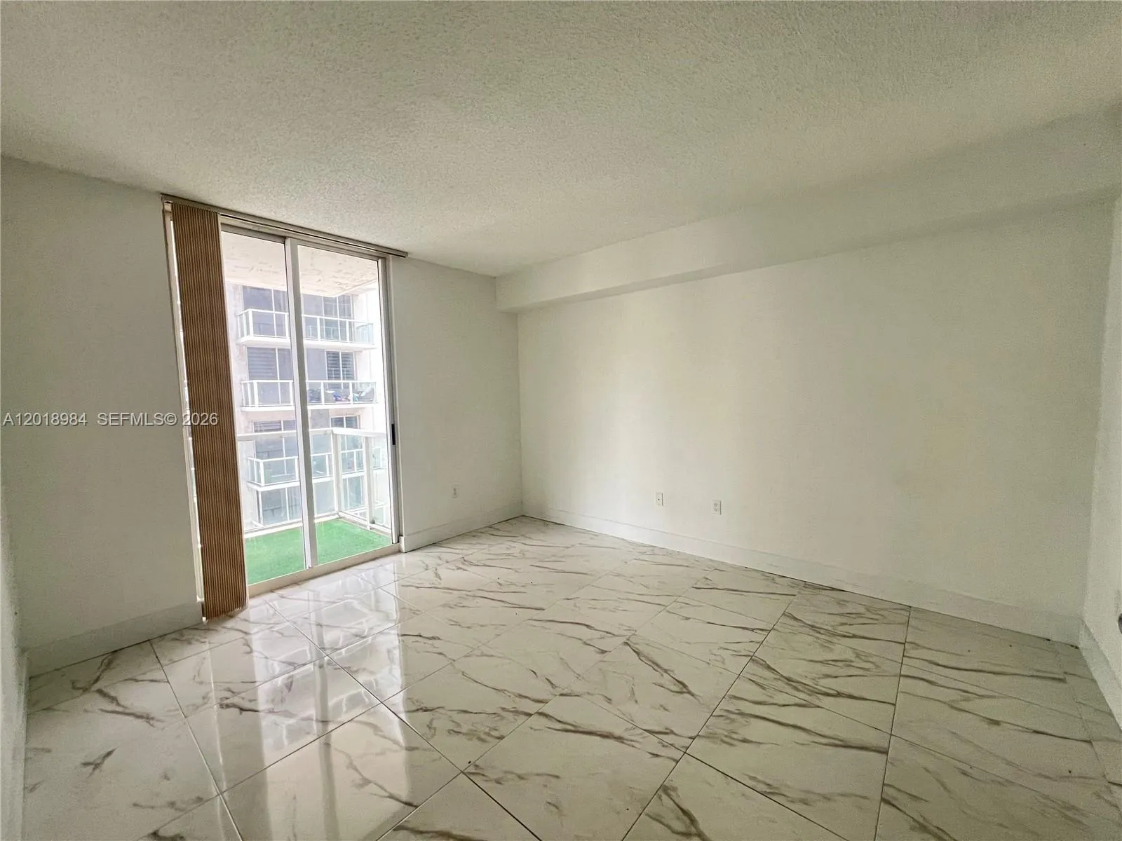 5085 NW 7th St # 711, Miami FL 33126