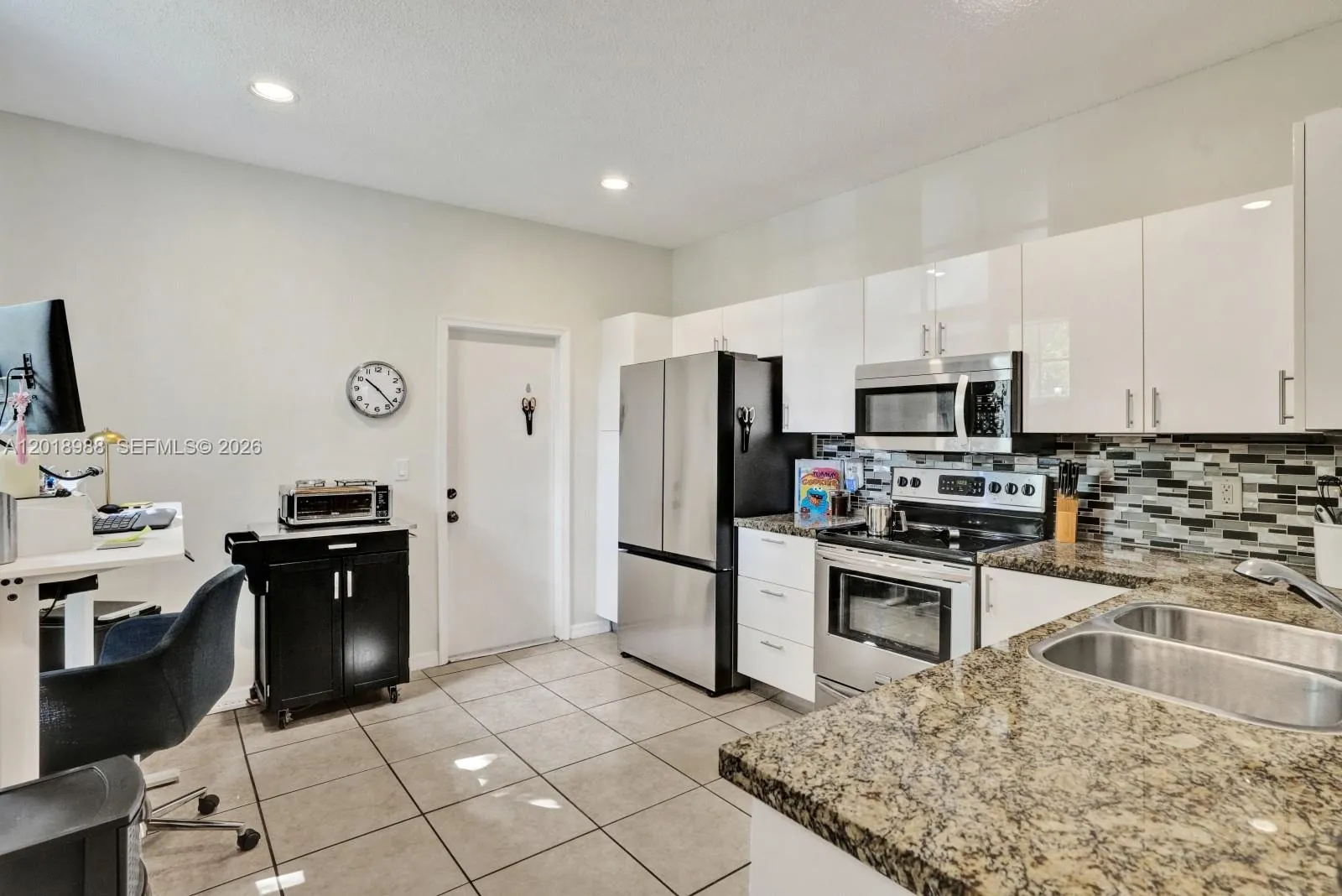 3901 San Simeon Ln, Weston FL 33331