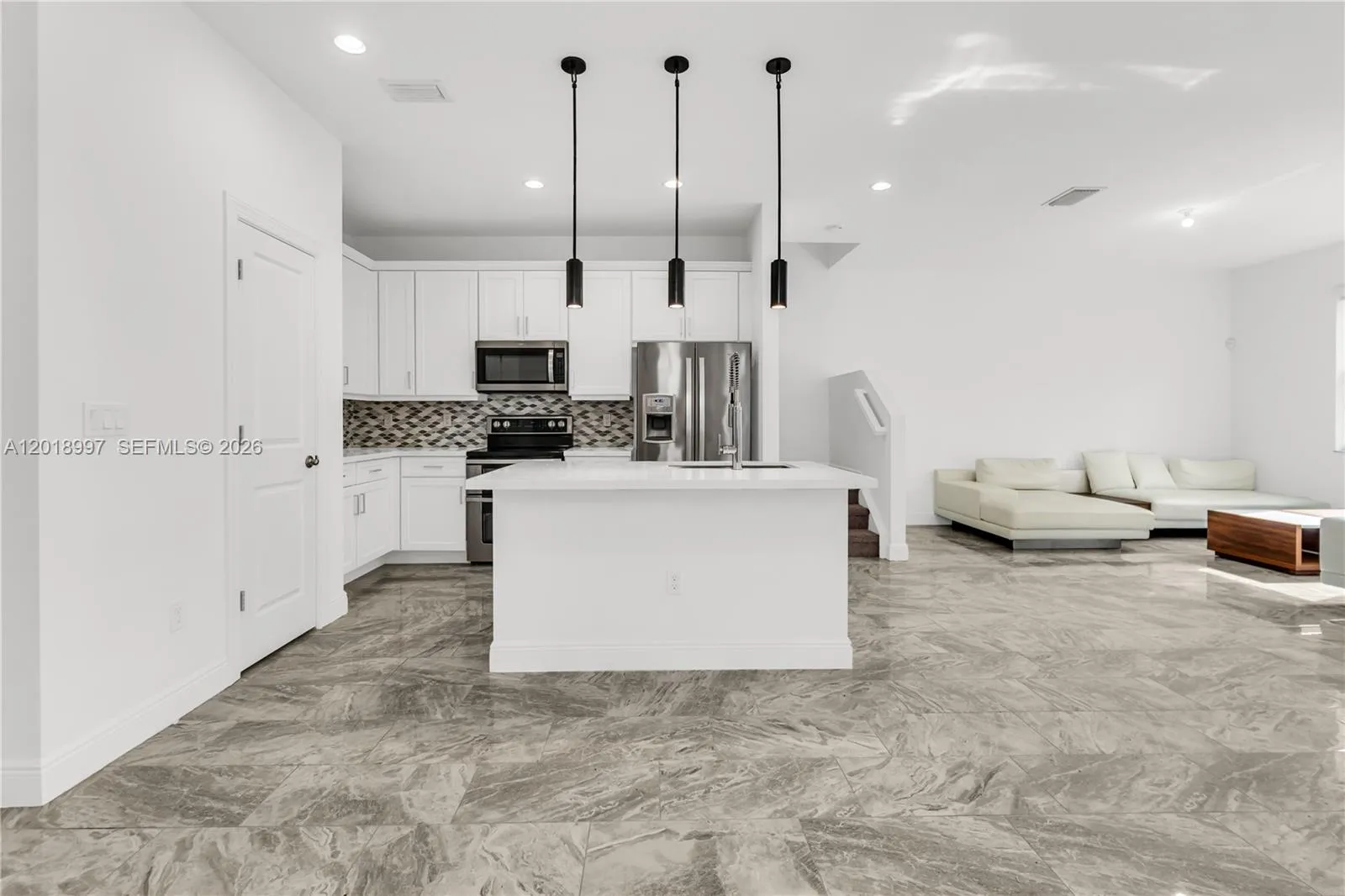 582 Parsons Way, Deerfield Beach FL 33442