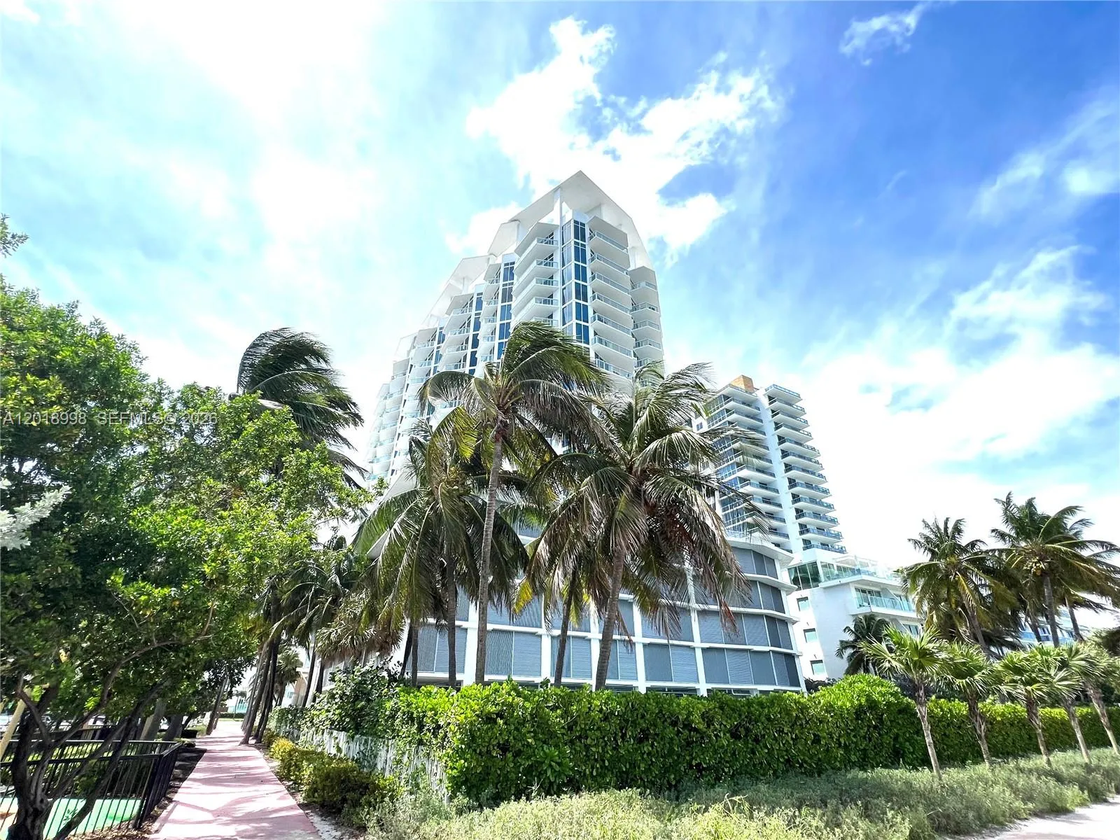 6515 Collins Ave # 1801, Miami Beach FL 33141
