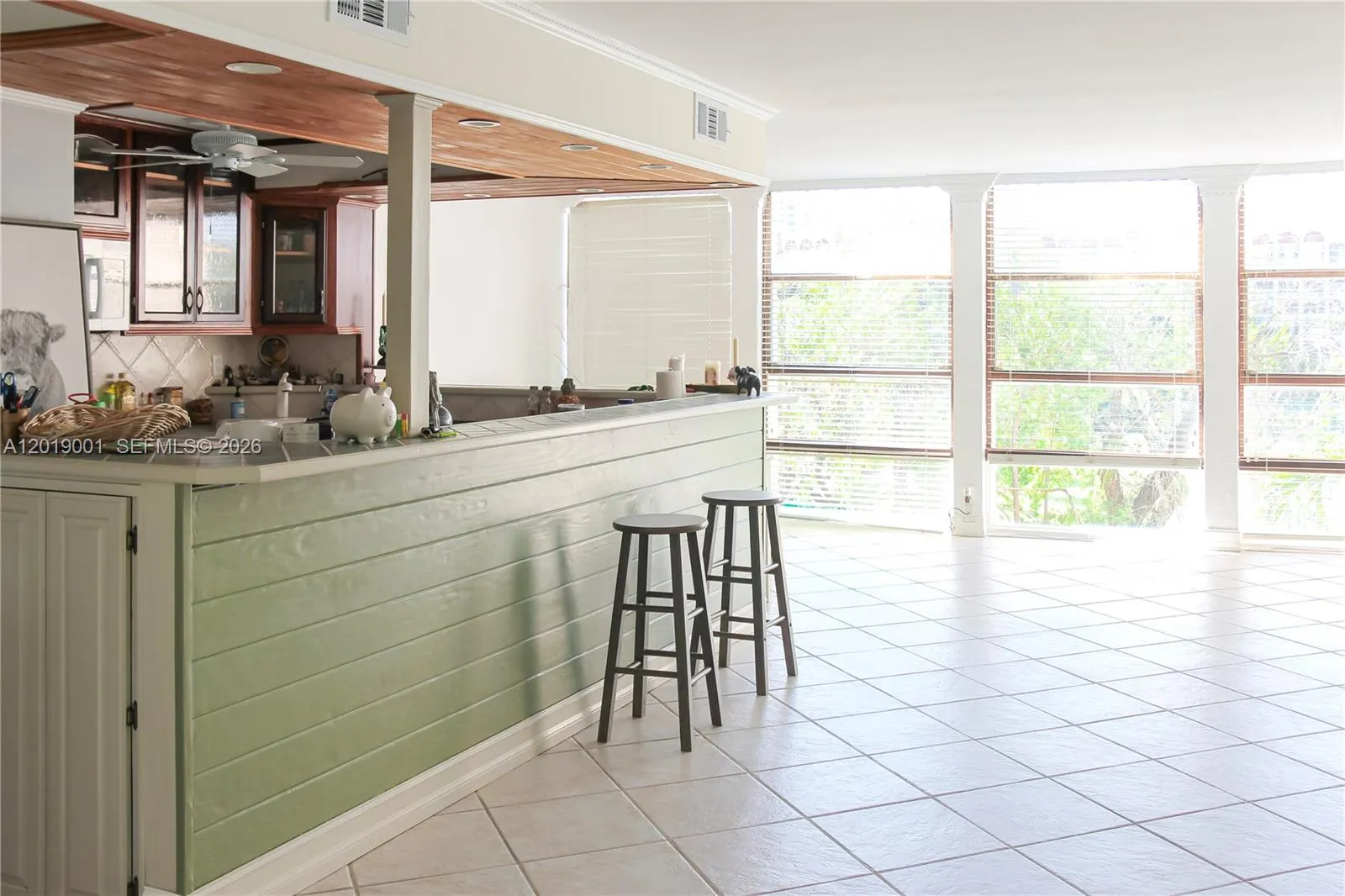 2001 Atlantic Shores Blvd # 312, Hallandale Beach FL 33009