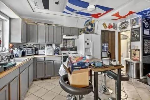 2619 Arthur St # 3, Hollywood FL 33020