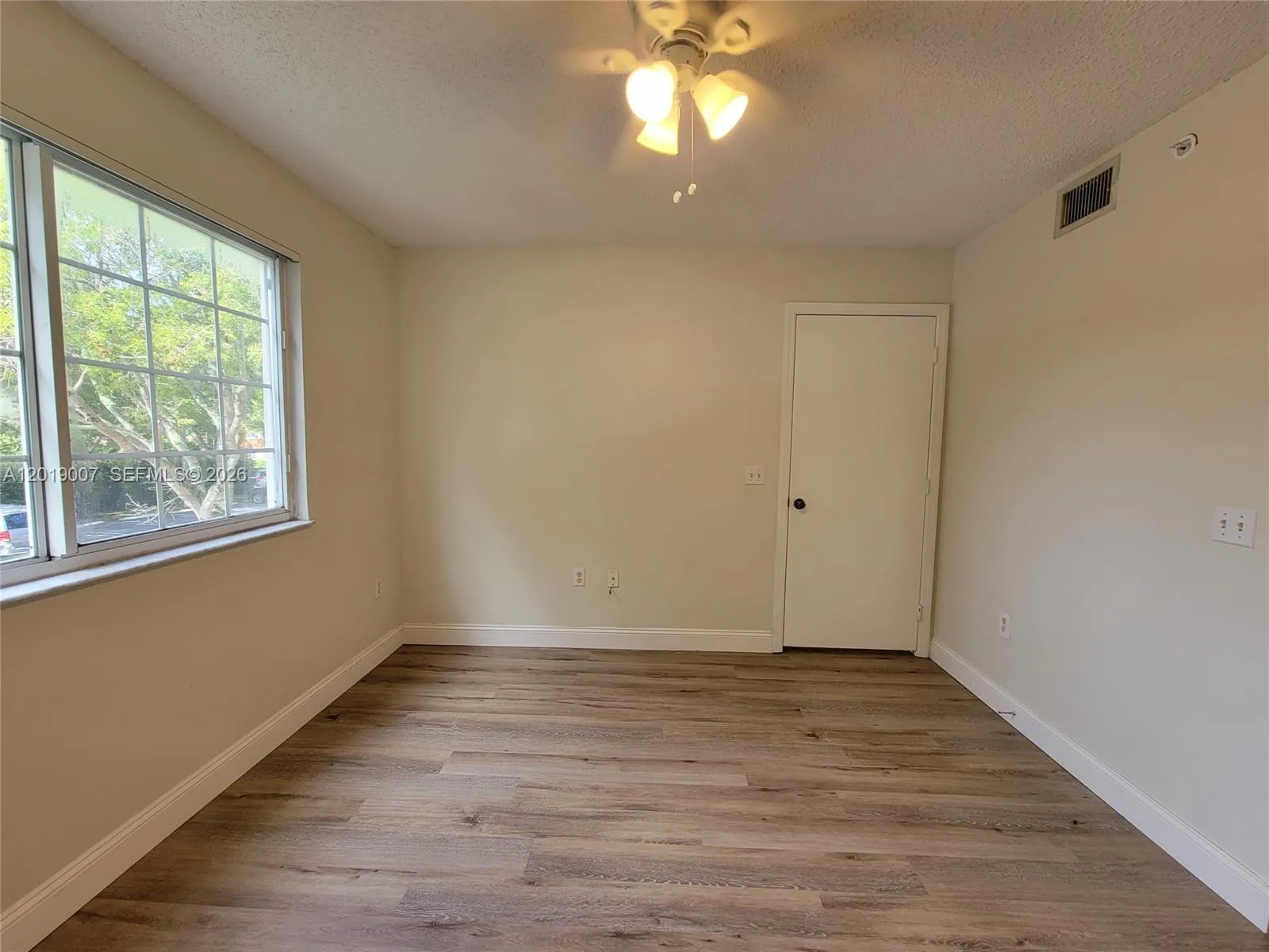 4155 N Haverhill Rd # 1415, West Palm Beach FL 33417