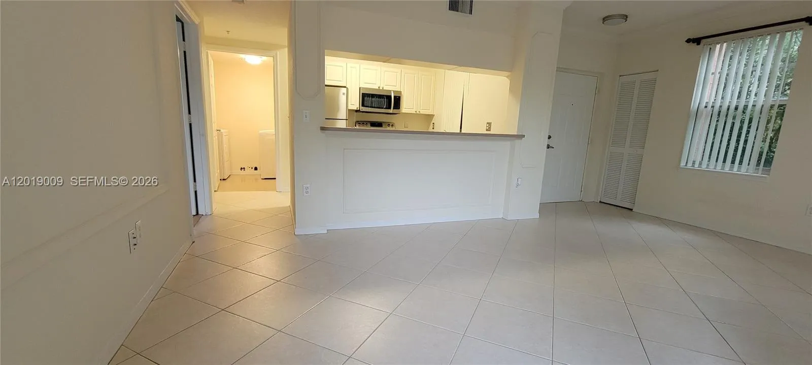 6824 W Sample Rd # 6824, Coral Springs FL 33067
