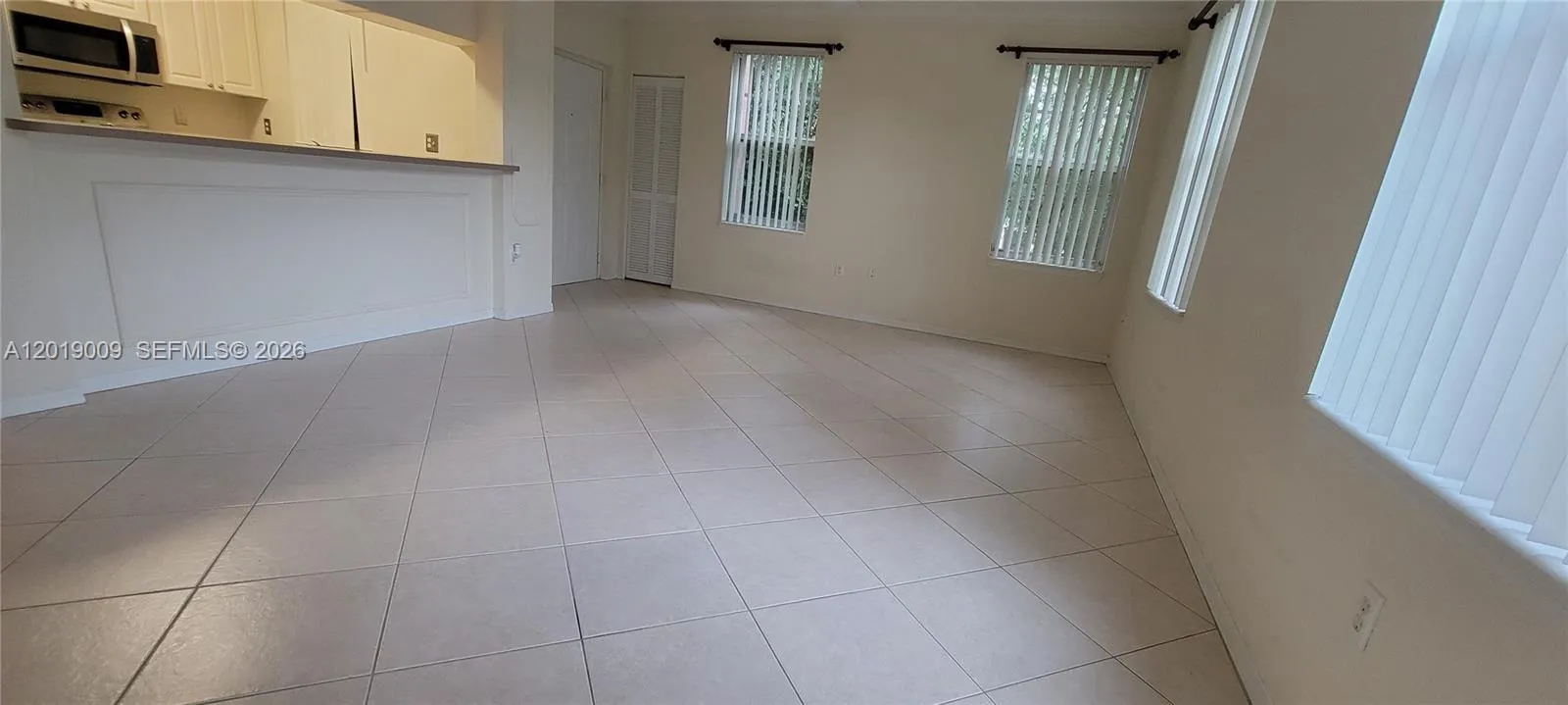 6824 W Sample Rd # 6824, Coral Springs FL 33067