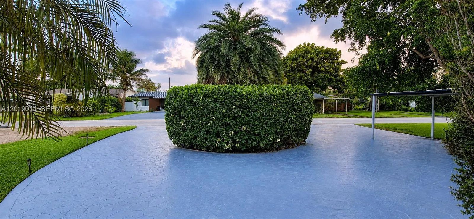 351 NE 117th St, Miami FL 33161