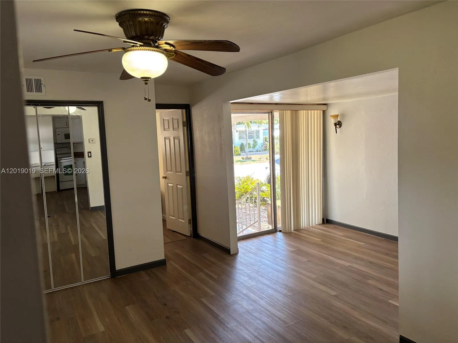2939 W Marina Dr, Dania Beach FL 33312