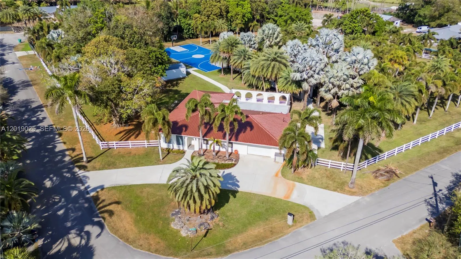 18201 SW 70th Pl, Southwest Ranches FL 33331