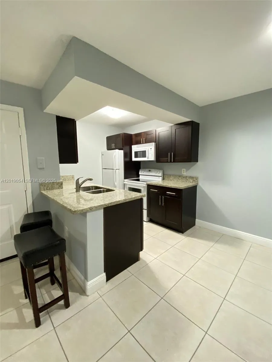 15551 SW 104th Ter # 8111, Miami FL 33196