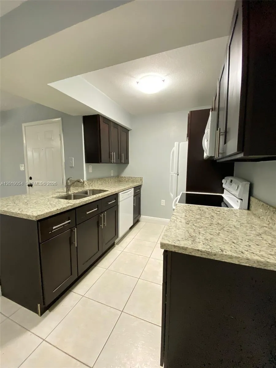 15551 SW 104th Ter # 8111, Miami FL 33196