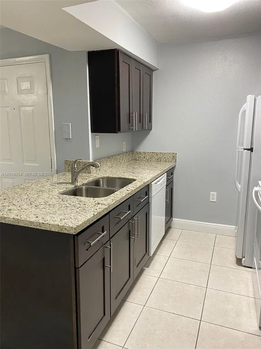 15551 SW 104th Ter # 8111, Miami FL 33196