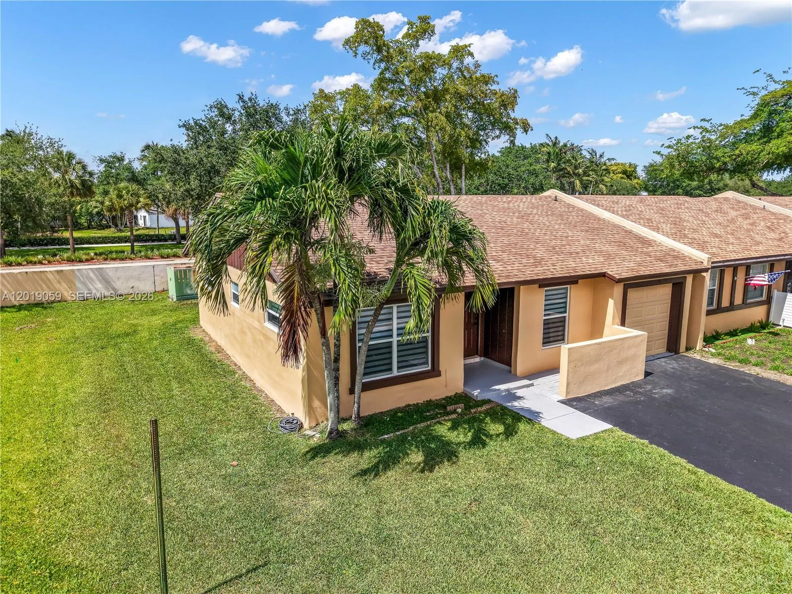 9531 W Heather Ln, Miramar FL 33025