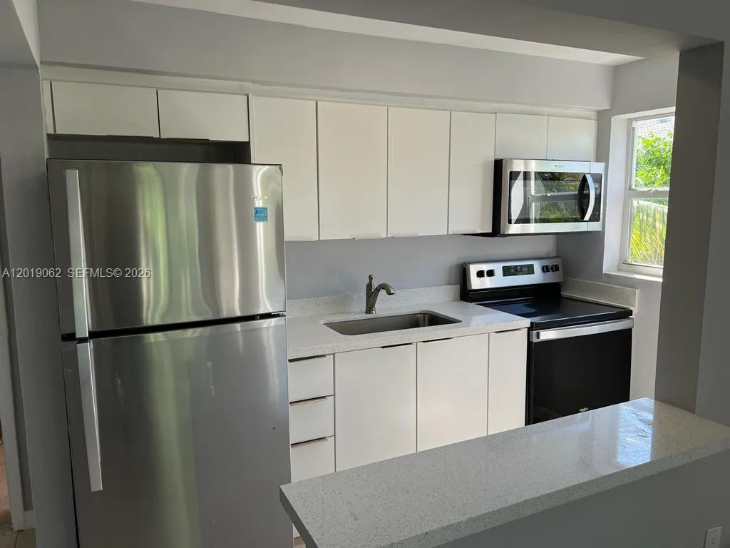 7820 NE Bayshore Ct # 209, Miami FL 33138