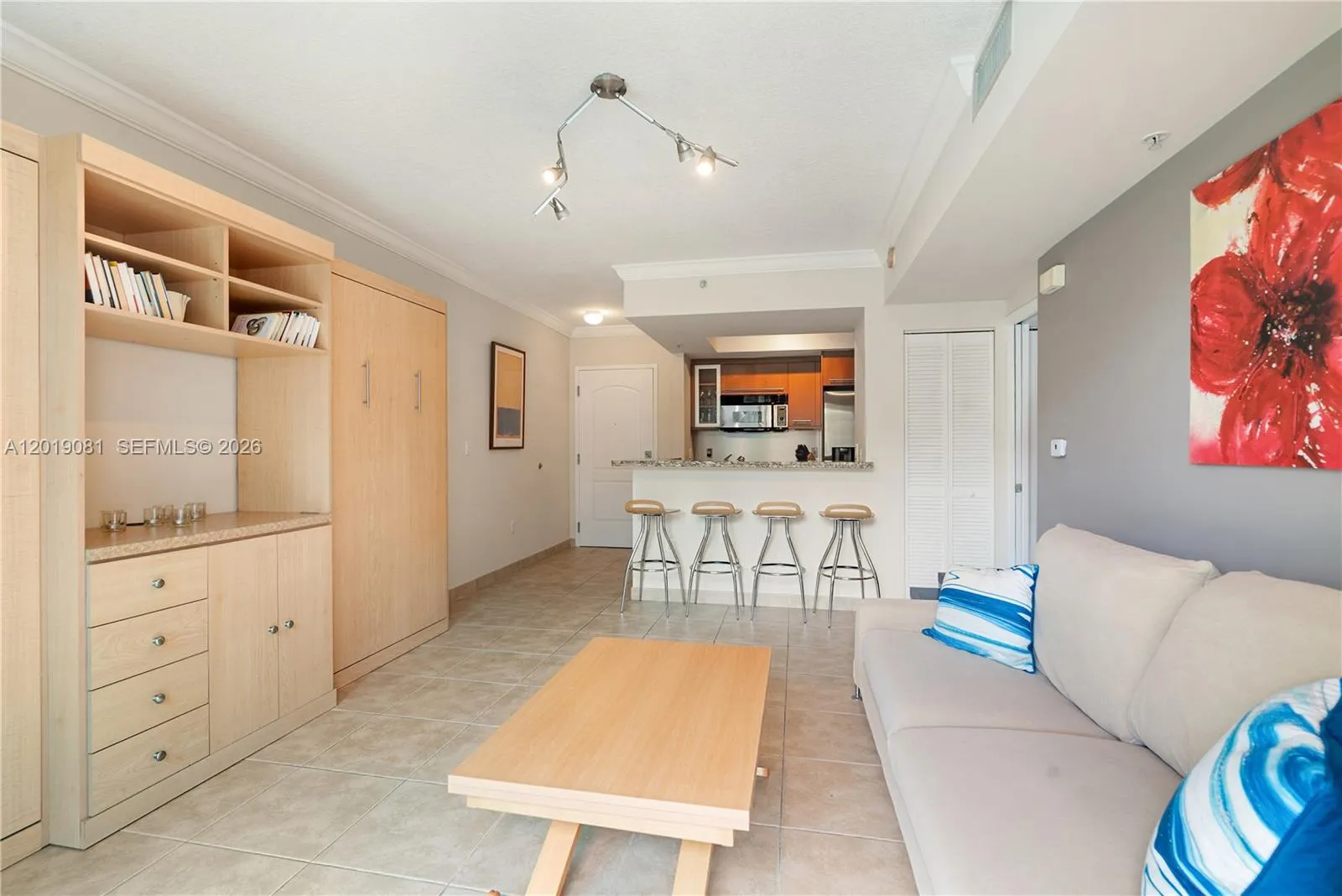 110 Washington Ave # 2520, Miami Beach FL 33139