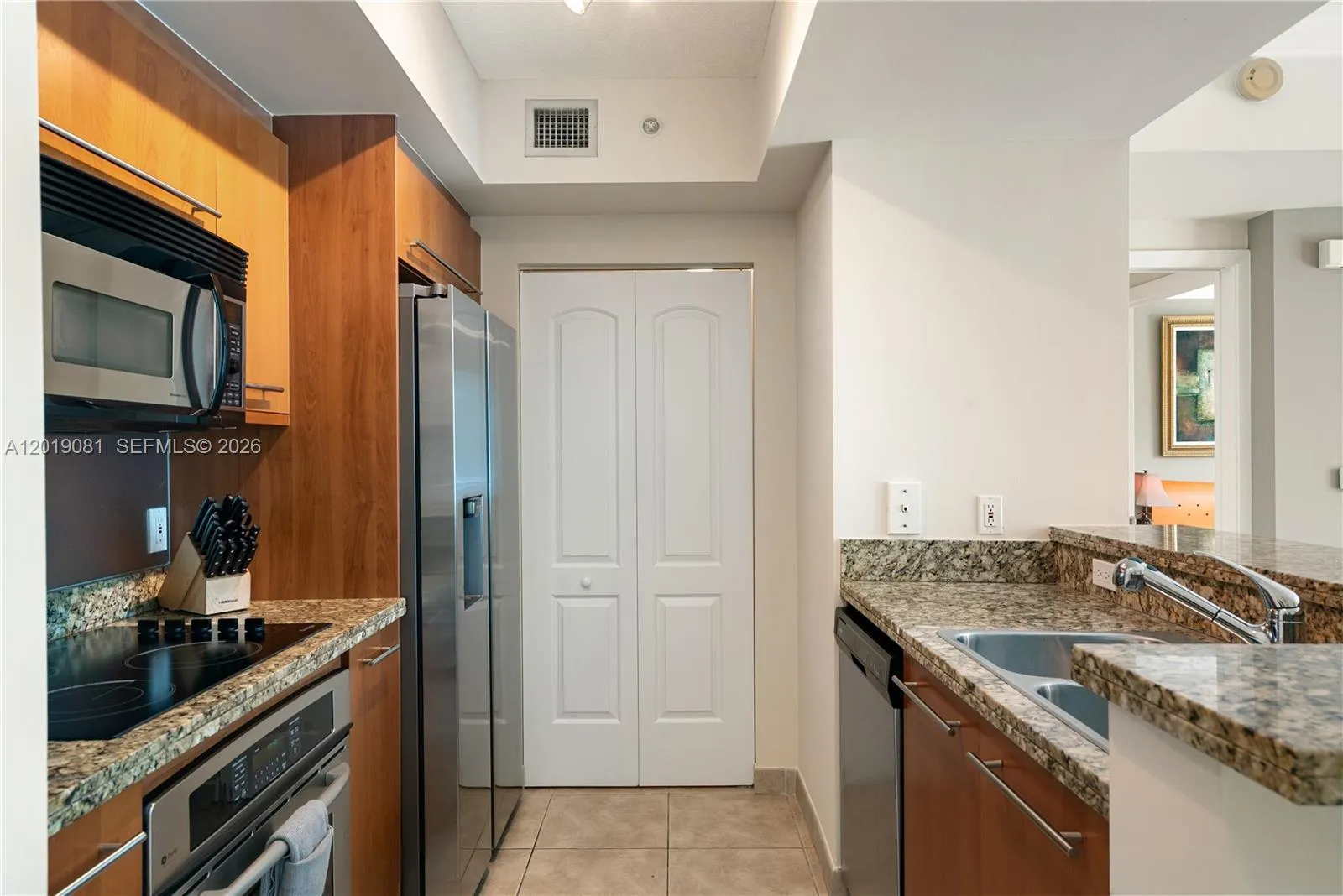 110 Washington Ave # 2520, Miami Beach FL 33139