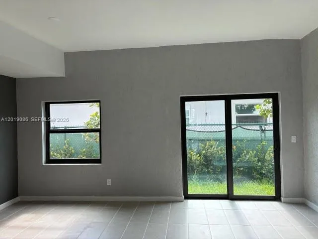 2511 Pierce St # 6, Hollywood FL 33020