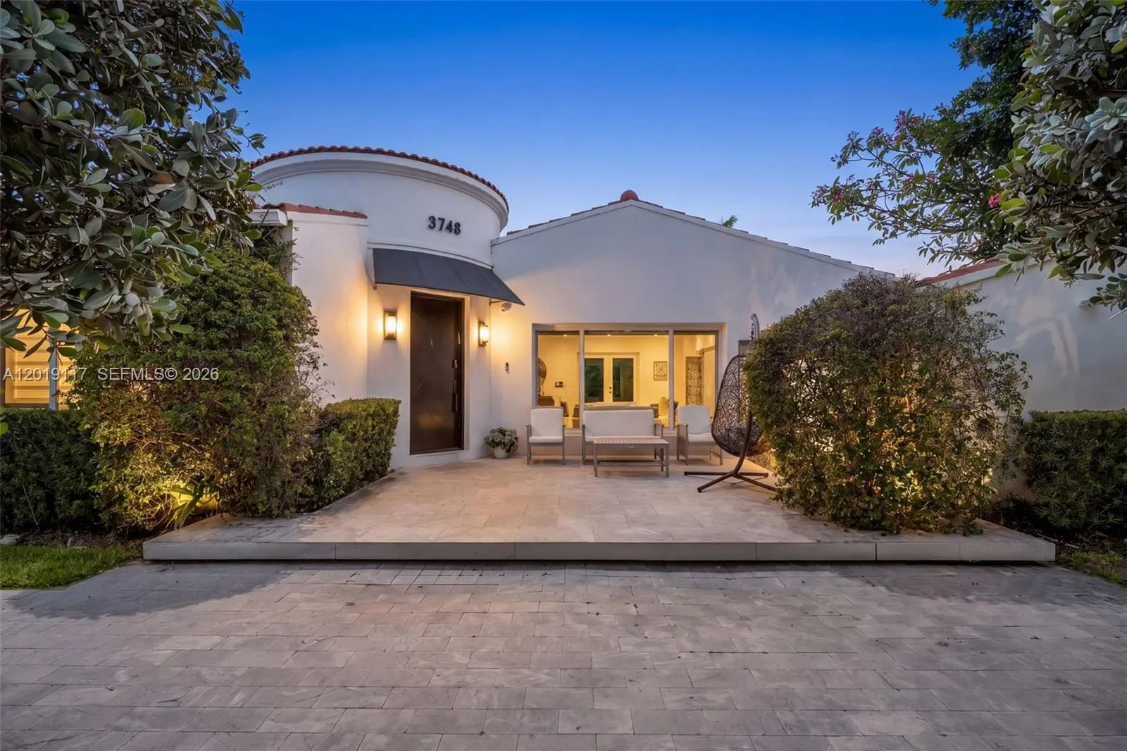 6 bedroom 6 bath for sale at 3748 Prairie Ave, Miami Beach FL 33140