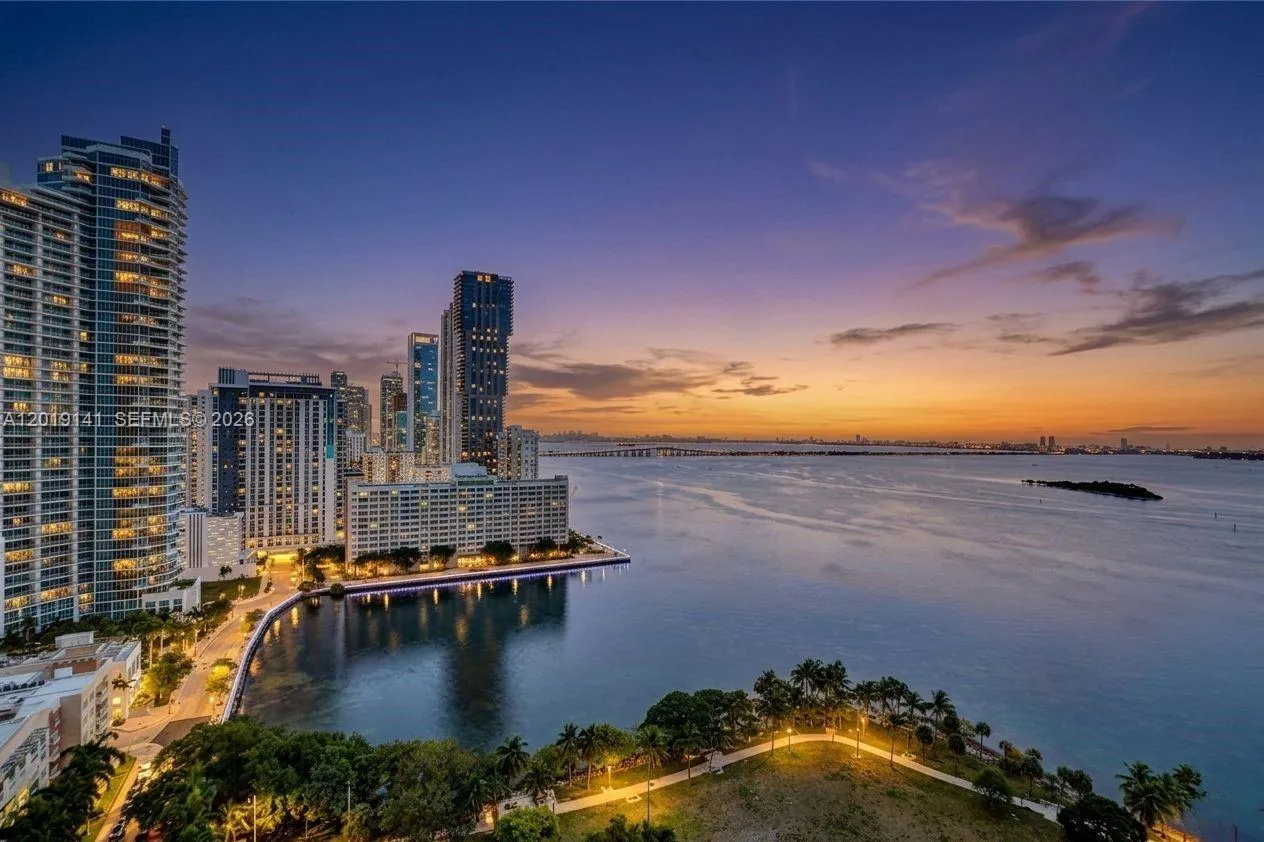 2 bedroom 2 bath for sale at 1900 N Bayshore Dr # 2204, Miami FL 33132