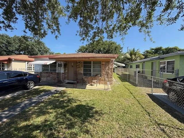 3 bedroom 1 bath for sale at 628 NW 3rd Ct, Hallandale Beach FL 33009
