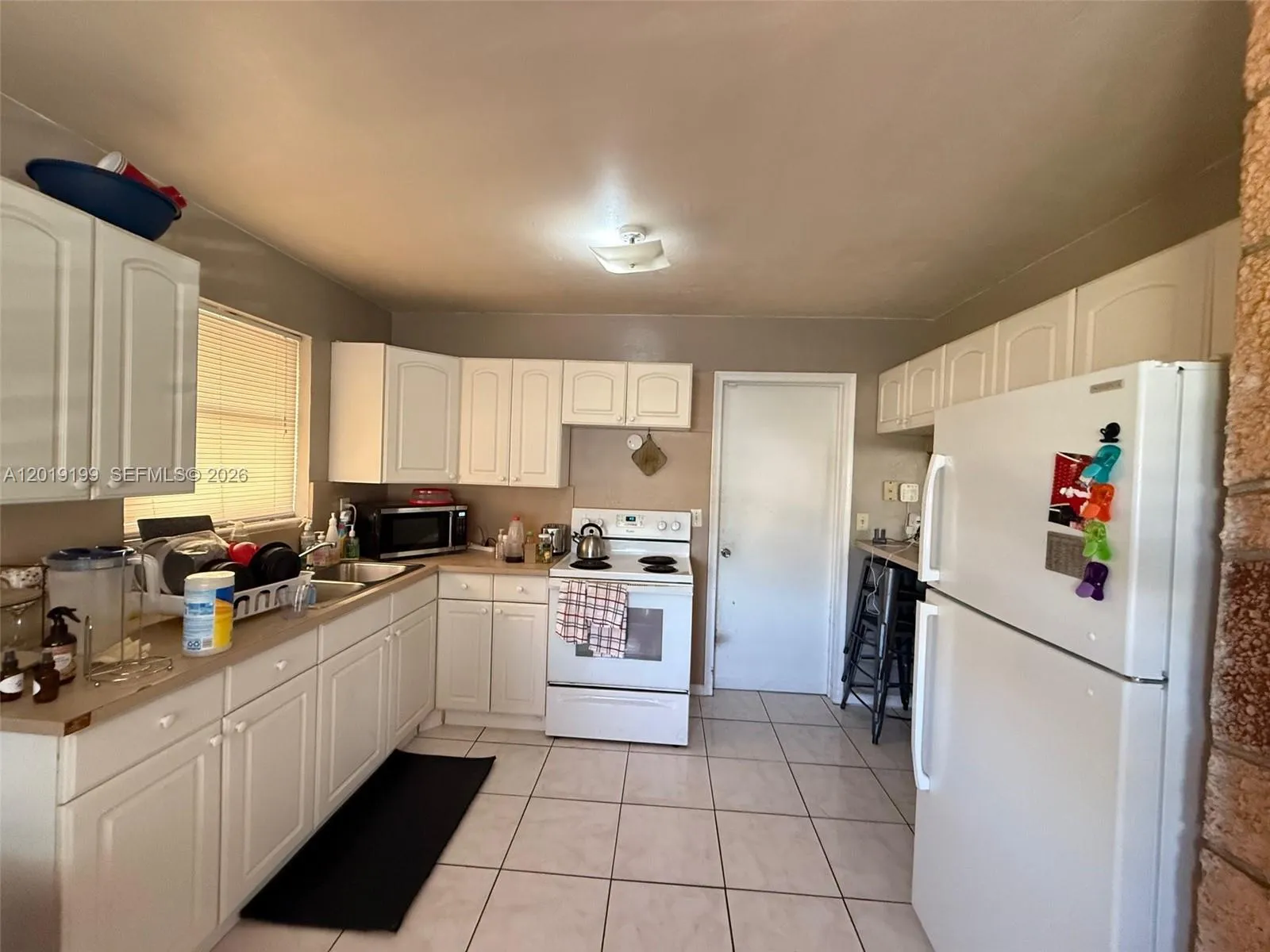 628 NW 3rd Ct, Hallandale Beach FL 33009