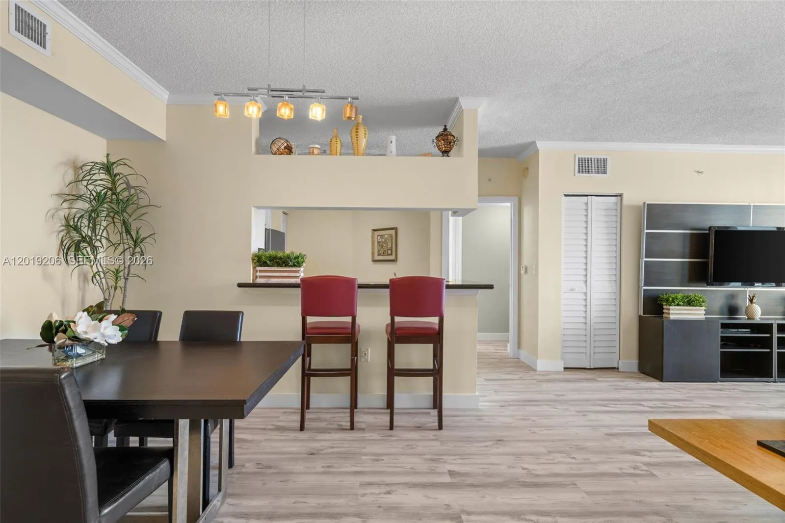 17150 N Bay Rd # 2908, Sunny Isles Beach FL 33160