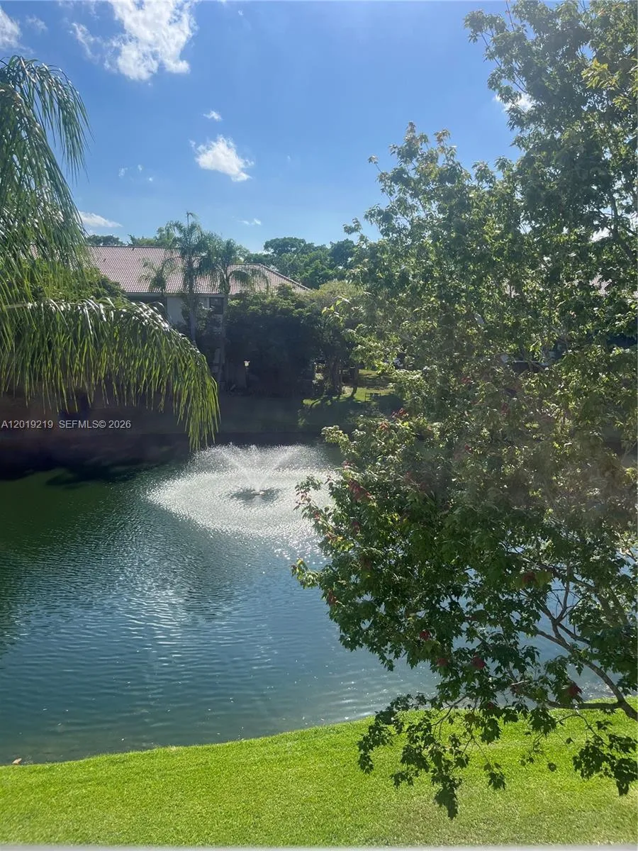 10121 W Sunrise Blvd # 301, Plantation FL 33322