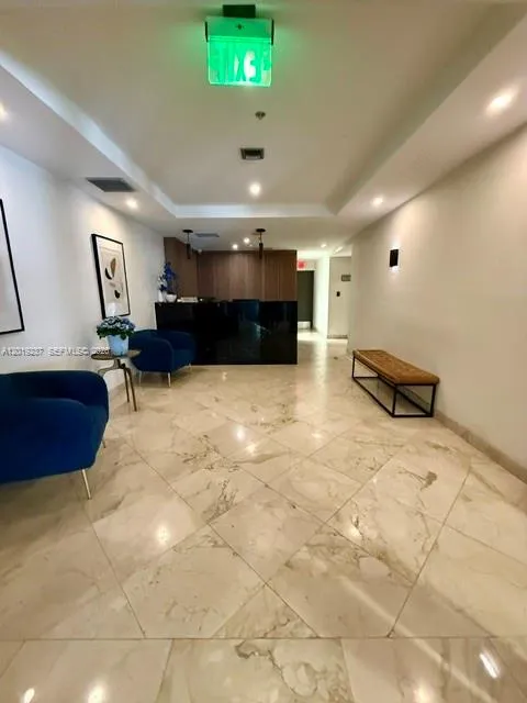 170 SE 14th St # 1205, Miami FL 33131