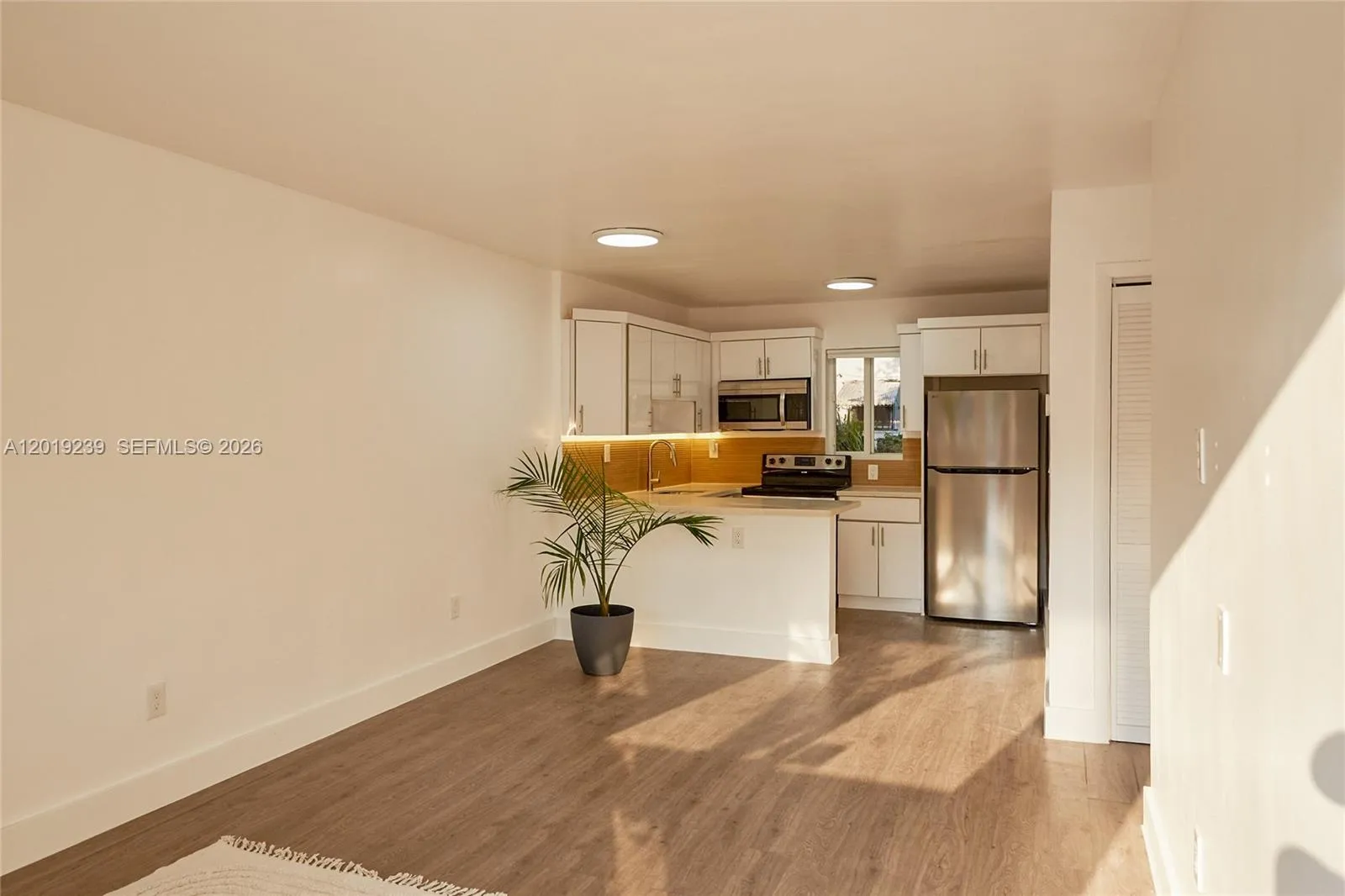 6863 NW 2nd Ave # 4, Miami FL 33150