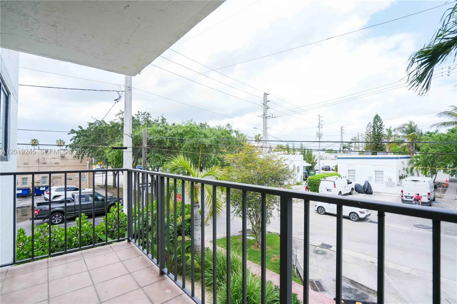 6960 Rue Vendome # 201, Miami Beach FL 33141