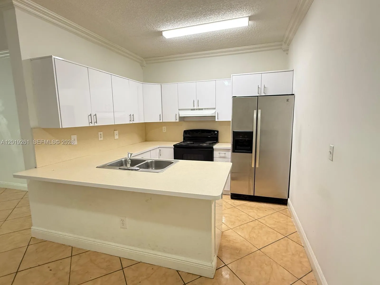 18328 NW 68th Ave, Hialeah FL 33015
