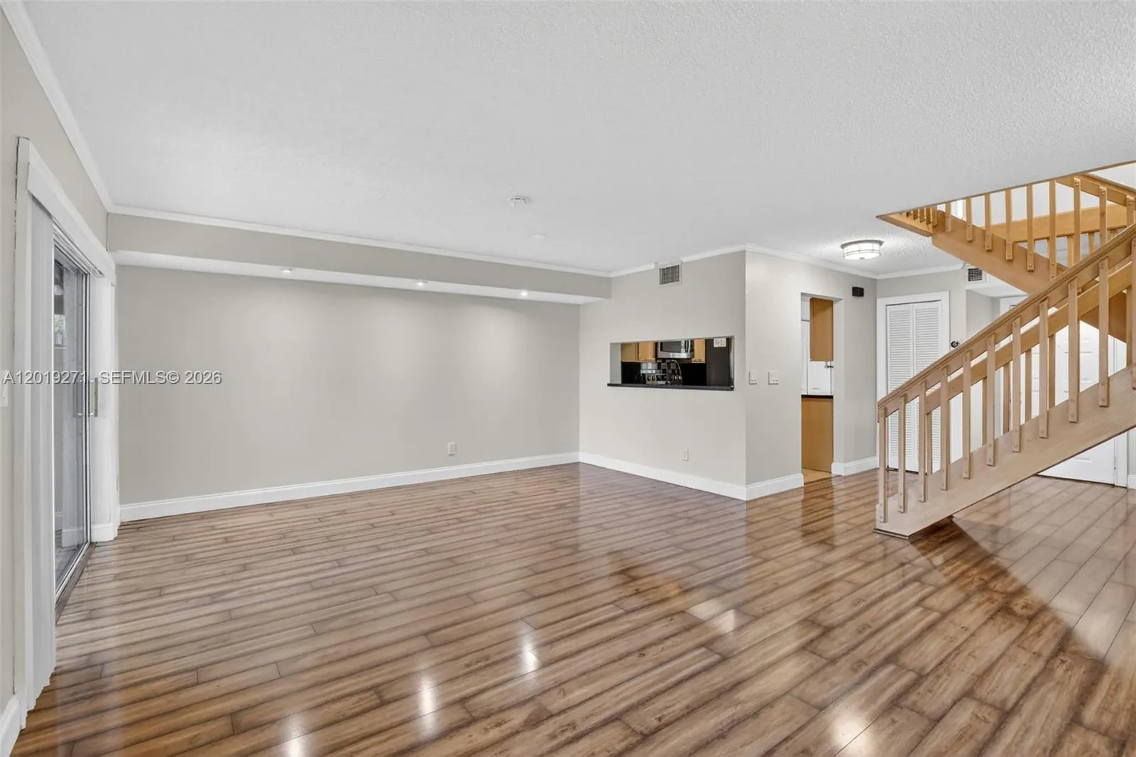 7957 NW 7th Ct, Plantation FL 33324