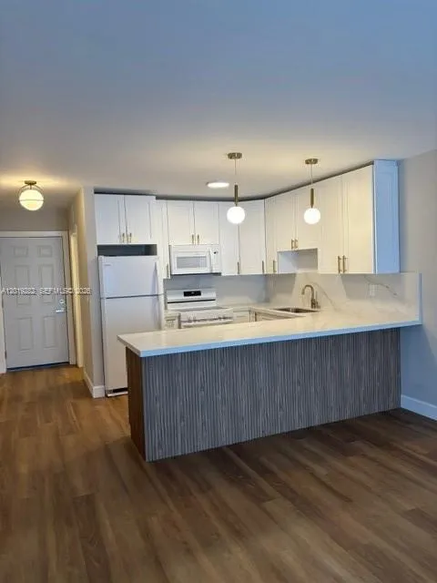 6070 W 19th Ave # 115, Hialeah FL 33012
