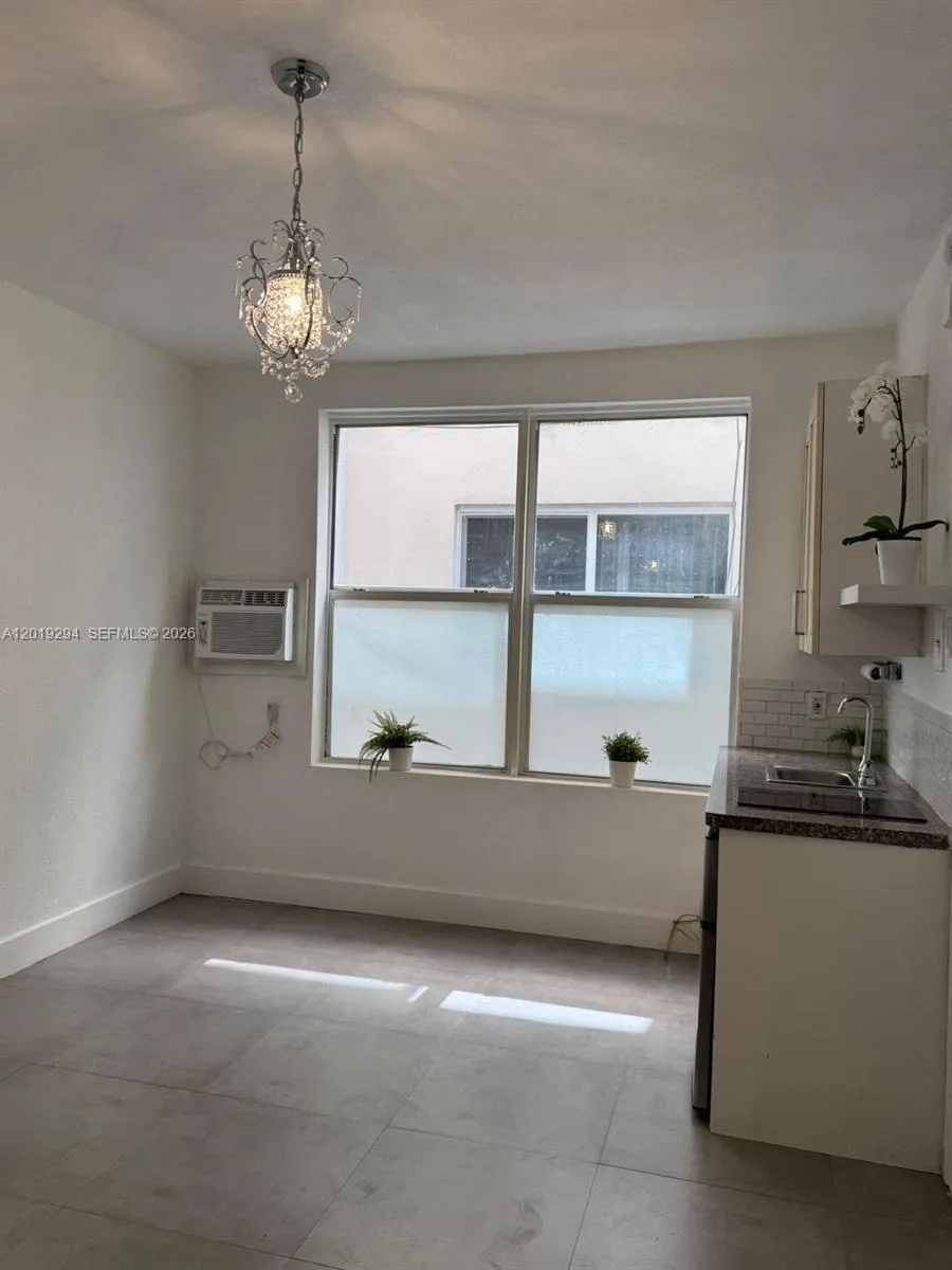 119 Menores Ave # 2A, Coral Gables FL 33134