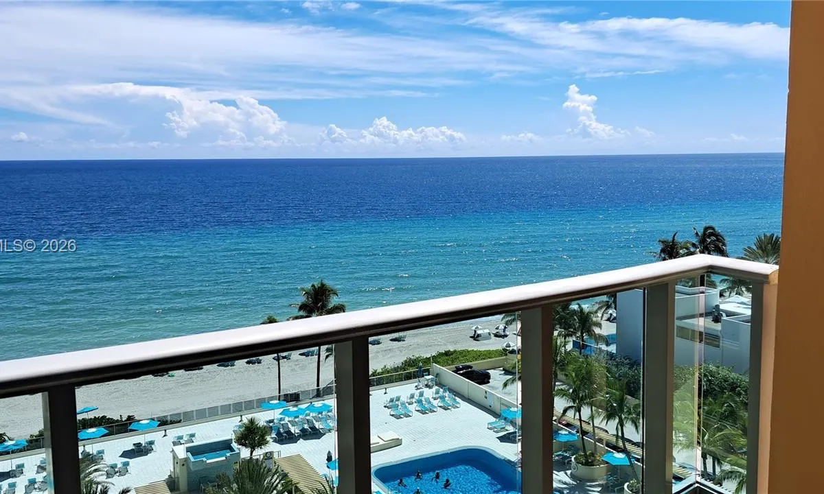 2501 S Ocean Dr # 1021, Hollywood FL 33019