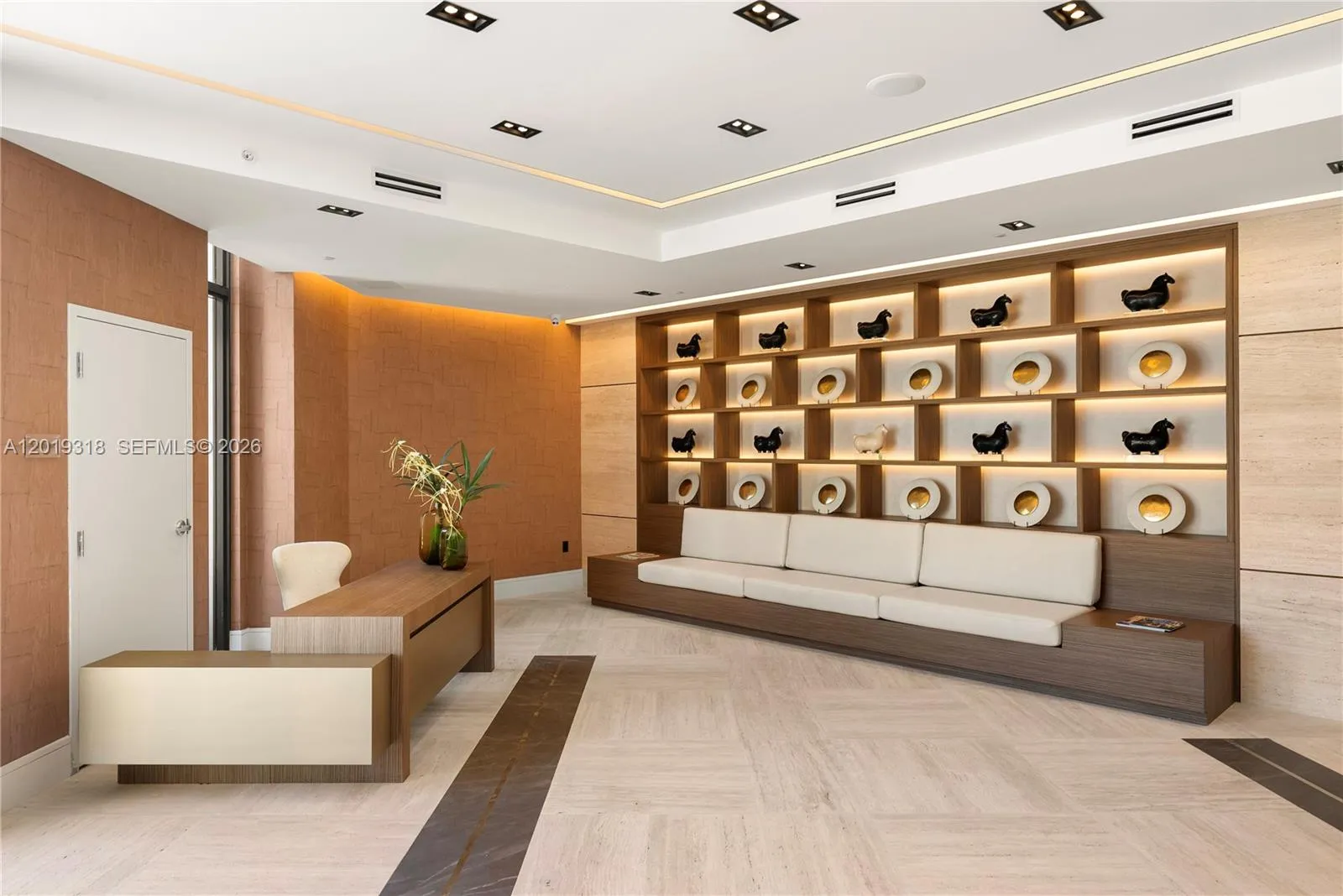 701 Valencia Ave # 504, Coral Gables FL 33134