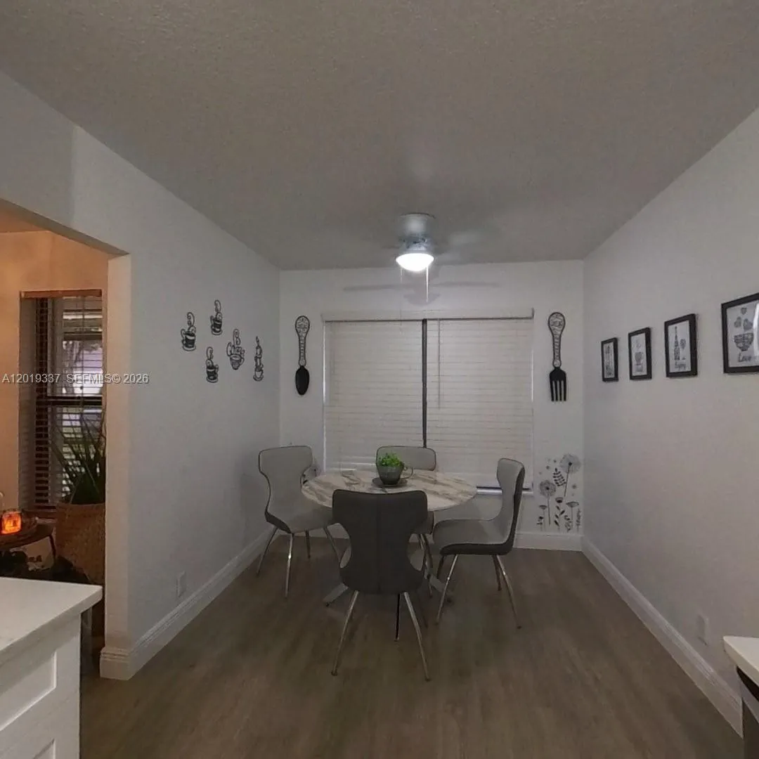 11913 Donlin Dr, Wellington FL 33414
