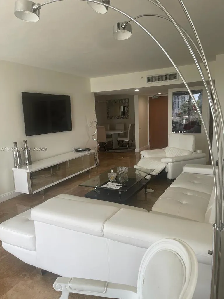 16500 Collins Ave # 652, Sunny Isles Beach FL 33160