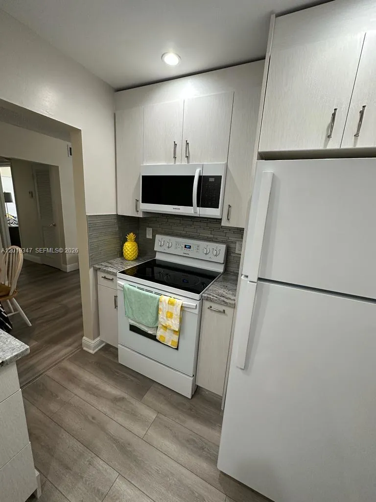 6600 NE 22nd Way # 2322, Fort Lauderdale FL 33308