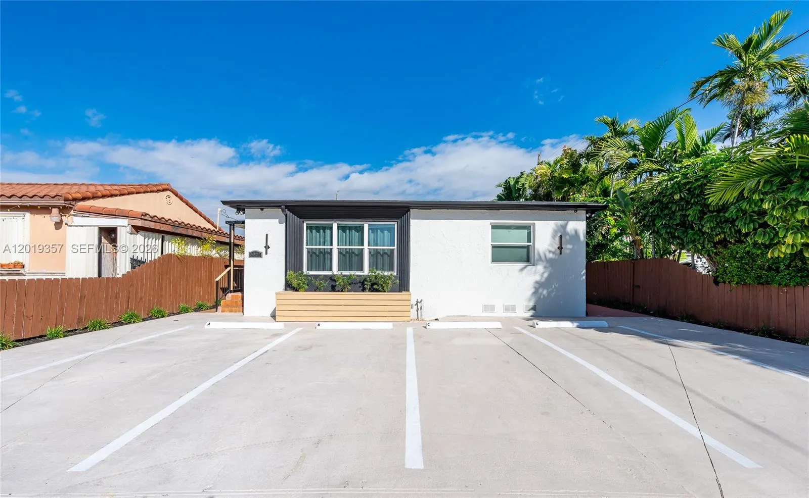 3321 NW 19th Ter, Miami FL 33125