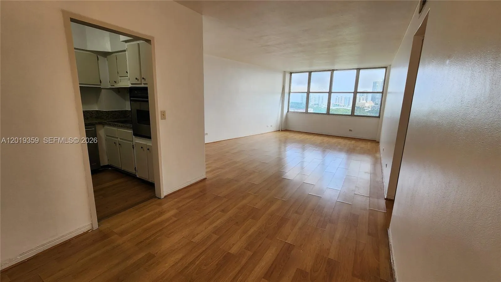 7441 Wayne # O, Miami Beach FL 33141