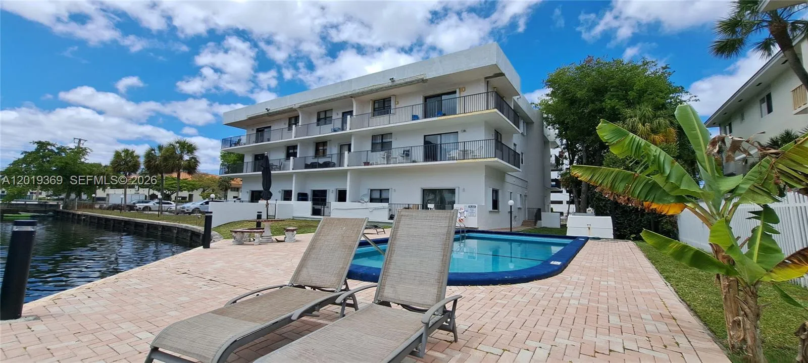 1900 Diana Dr # 3E, Hallandale Beach FL 33009