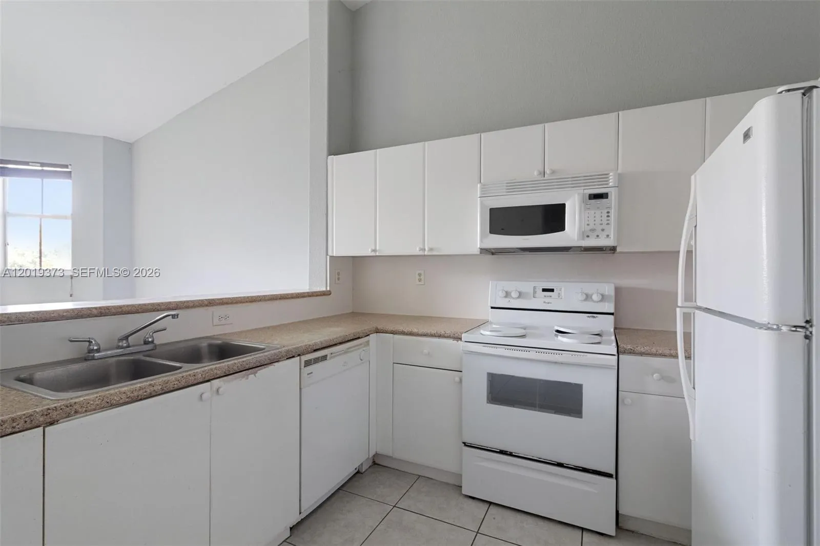 1568 SE 26th St # 203, Homestead FL 33035
