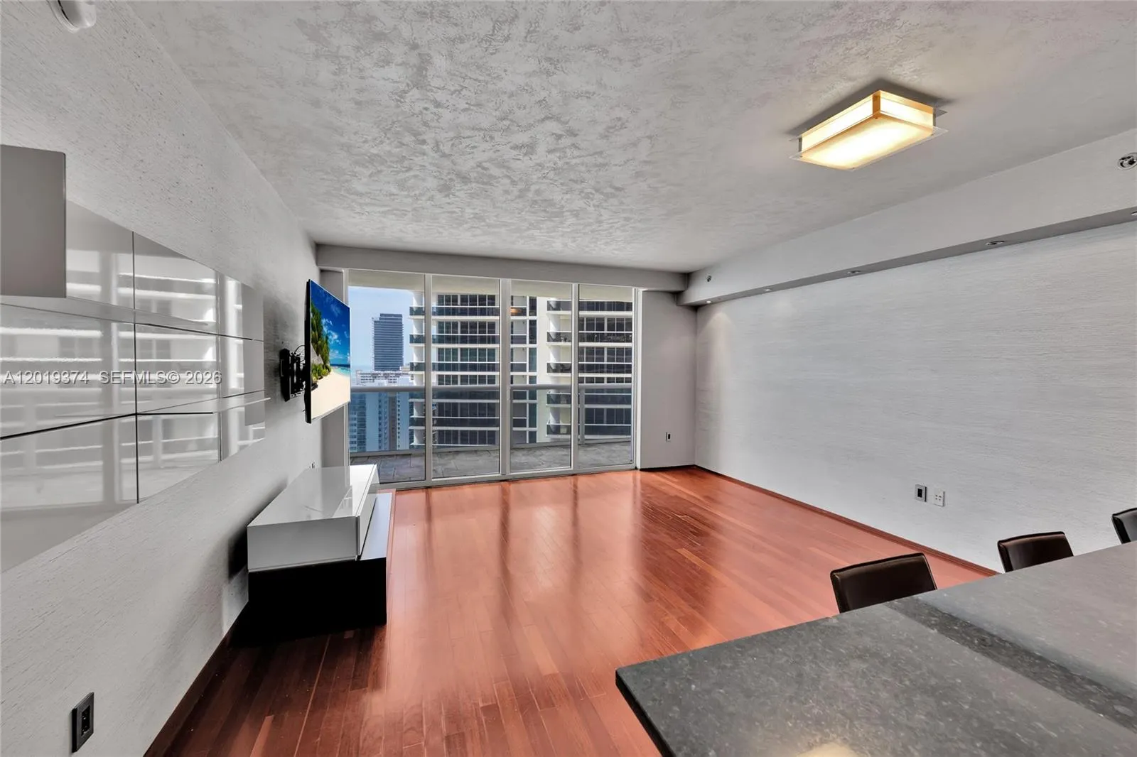 1830 S Ocean Dr # 2705, Hallandale Beach FL 33009