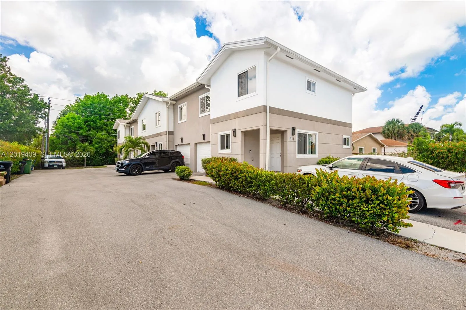 for sale at 811-817 NW 3rd Ave, Fort Lauderdale FL 33311